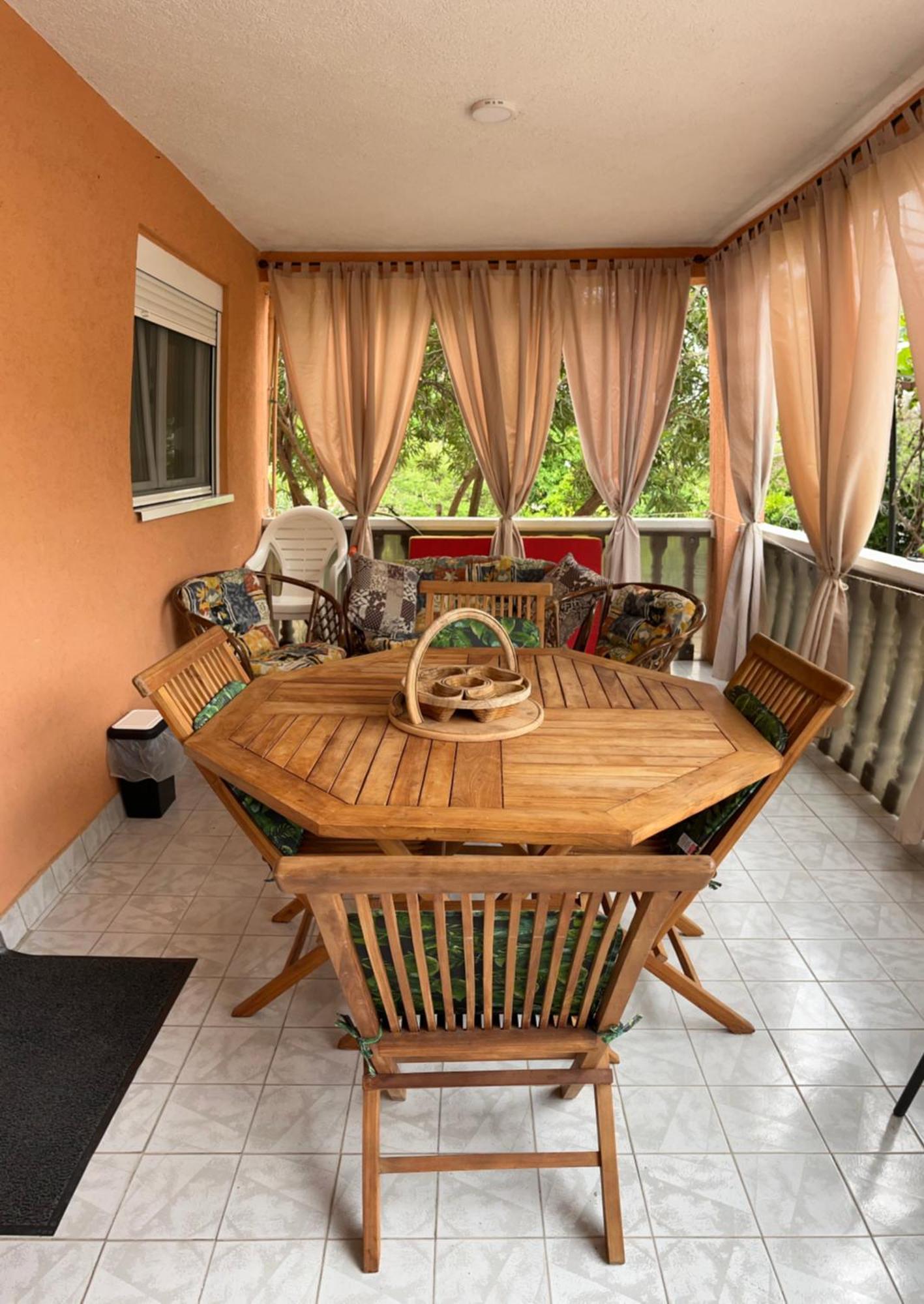 Apartamento Mdm House Sutomore Exterior foto